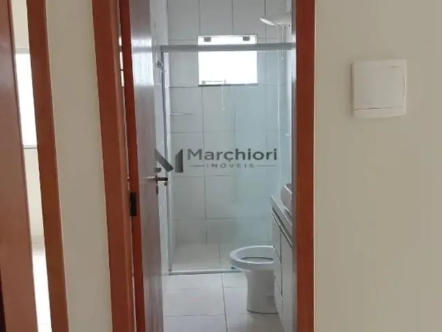 Imagem 4: Casa 3 Quartos de Esquina À Venda no Setor Cristina em Trindade