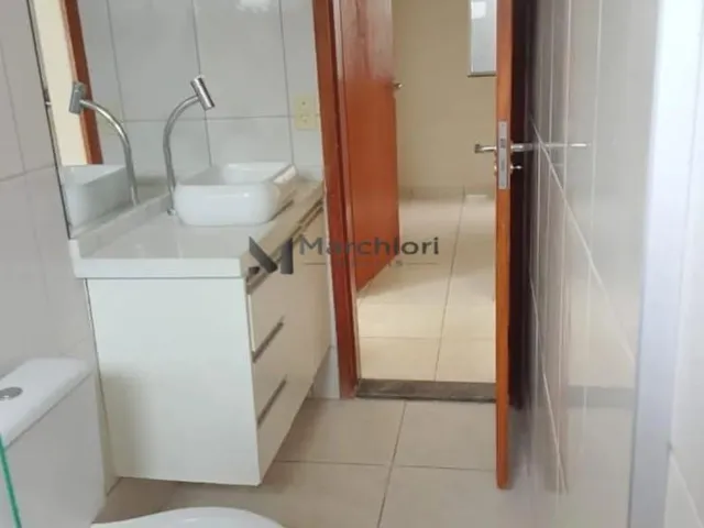 Imagem 5: Casa 3 Quartos de Esquina À Venda no Setor Cristina em Trindade