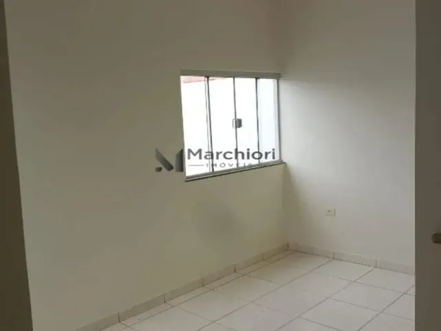 Imagem 6: Casa 3 Quartos de Esquina À Venda no Setor Cristina em Trindade