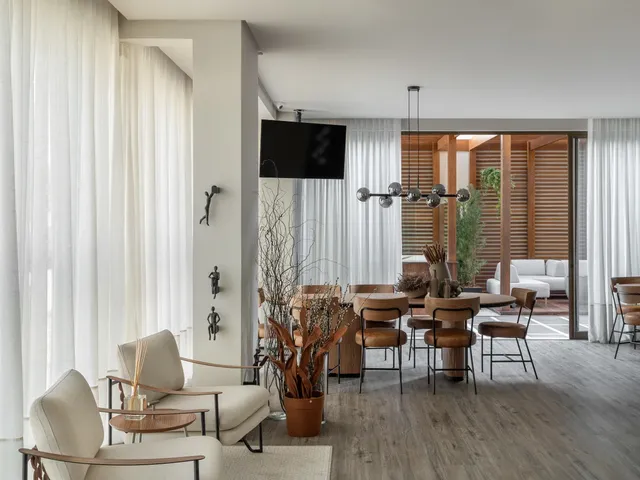 Imagem 3: Apartamento Pronto em Balneário Camboriú/Sc com 138M² Área Privativa Sendo 4 Suítes 3 Vagas de Garagem, Lazer Completo