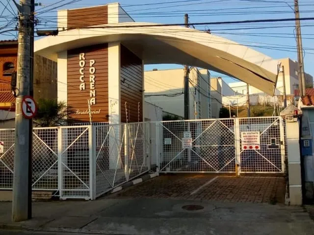 Imagem: Sobrado À Venda no Condomínio Rocca Porena-Aceita