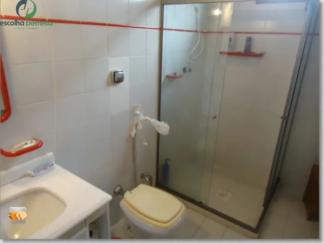 Imagem 10: Casa 6 Quartos com Piscina e Garagem para 8 Carros em Itapuã