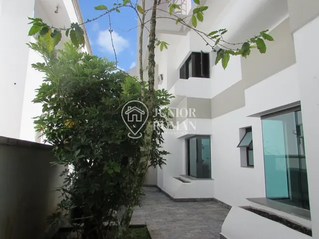 Imagem 16: Casa em Condomínio com 6 Suítes e Piscina - Praia de Pernambuco