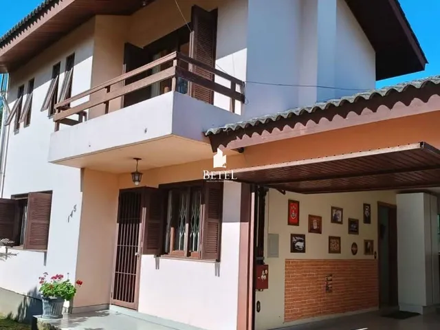 Imagem: Casa com 3 Moradias, 420M² de Terreno e