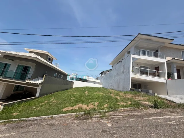 Imagem: O terreno possui 300m² de Área e está localizado em