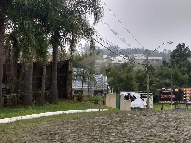 Imagem 3: Casa com 3 Terrenos no Ouro Branco