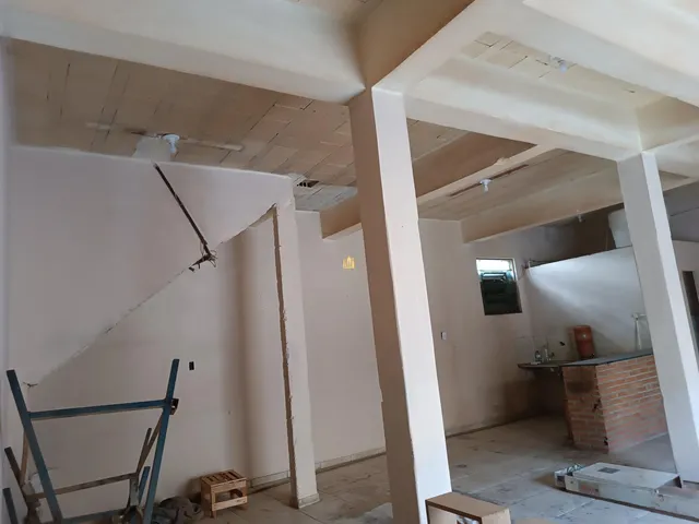 Imagem 5: Loja Comercial para Locação no Centro de Esmeraldas-Mg: 1 Sala, 1 Banheiro, 80M² de Área. Garanta Já o Seu Espaço!