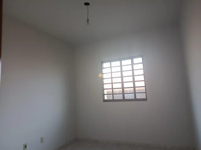Imagem 14: Oportunidade! Casa À Venda no Centro de Esmeraldas/Mg R$430.000,00 Aceita Veículo Como Parte Pgto