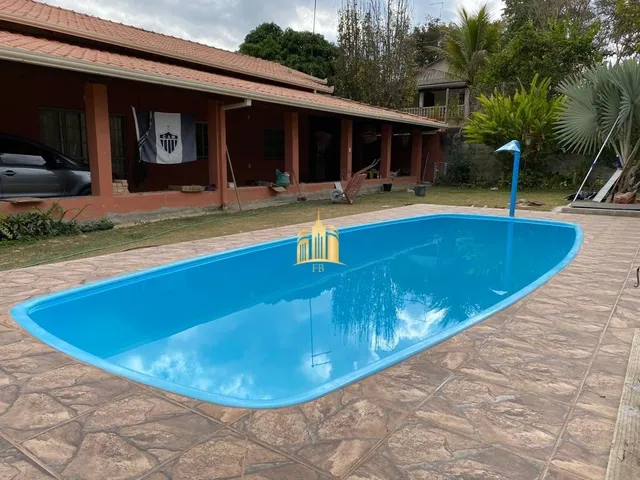Imagem: Lindo Sítio À Venda no Condomínio Topázio