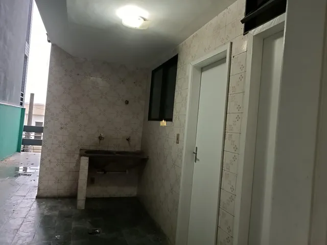 Imagem 3: Oportunidade! Apartamento de 4 Quartos com Suíte no Centro de Esmeraldas-Mg, 182M². Agende Sua Visita!