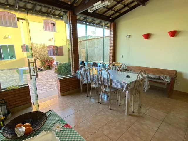 Imagem 11: Residência de Luxo no Centro de Esmeraldas-Mg: 5 Quartos, 1 Suíte, Piscina Aquecida, Área Gourmet. Oportunidade Única!