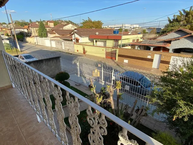 Imagem 13: Residência de Luxo no Centro de Esmeraldas-Mg: 5 Quartos, 1 Suíte, Piscina Aquecida, Área Gourmet. Oportunidade Única!