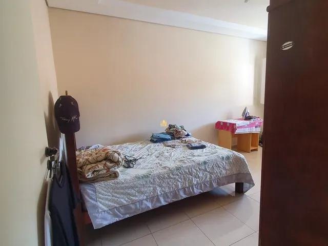 Imagem 13: Casa de Luxo no Centro de Esmeraldas-Mg: 5 Quartos, 1 Suíte, 3 Salas, 3 Banheiros, 4 Vagas de Garagem - Oportunidade!