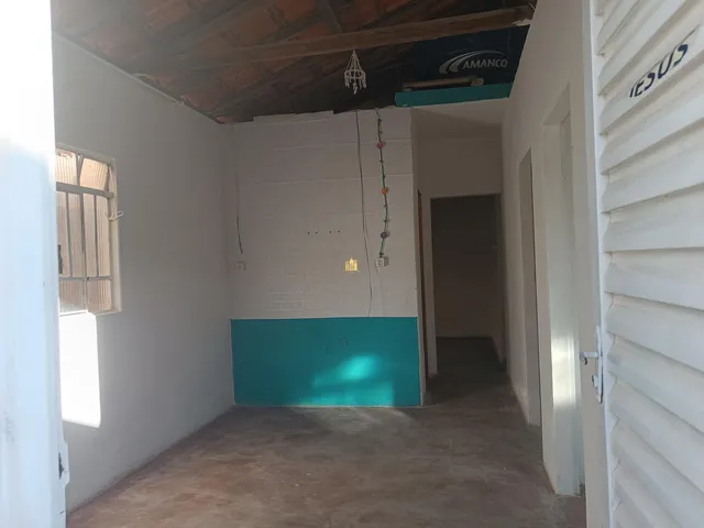 Imagem 4: Imóvel de 3 Quartos na santa Quitéria, Esmeraldas-Mg: Casa À Venda - 80M², 1 Vaga de Garagem