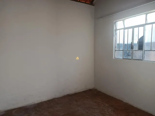 Imagem 8: Imóvel de 3 Quartos na santa Quitéria, Esmeraldas-Mg: Casa À Venda - 80M², 1 Vaga de Garagem
