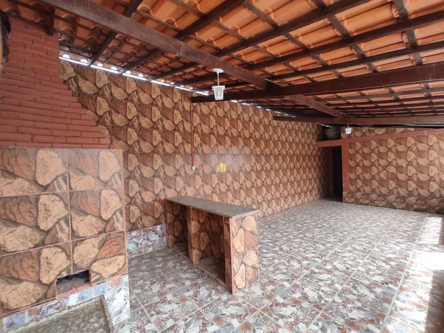 Imagem 15: Casa À Venda em Esmeraldas-Mg, santa Quitéria: 3 Quartos, 1 Suíte, 2 Salas, 3 Banheiros, 2 Vagas, 200M². Imperdível!