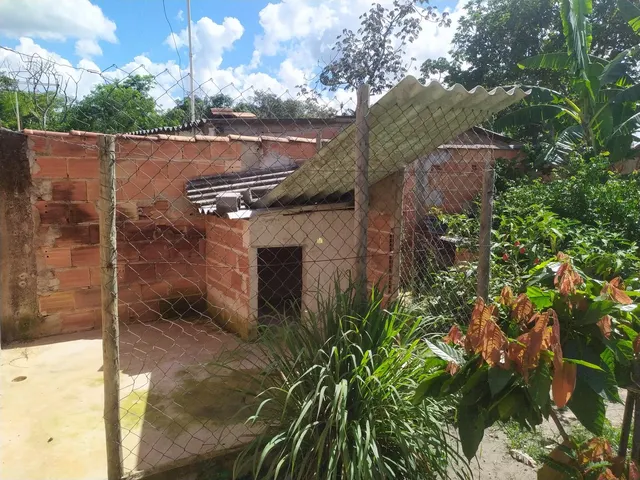 Imagem 14: Casa À Venda em Esmeraldas-Mg, no Bairro Dumaville: 2 Quartos, 1 Sala, 1 Banheiro, 1 Vaga de Garagem, 70M²