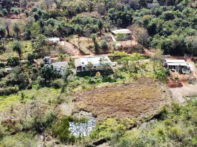 Imagem 14: Sítio de Luxo À Venda - Região Encontro das Águas em Esmeraldas-Mg: 4 Quartos, 1 Suíte, 3843 M² de Área!