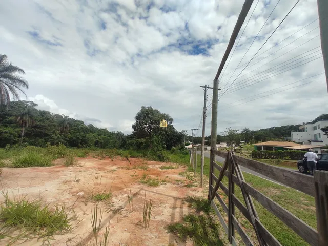 Imagem: Lote Amplo À Venda no Condomínio Solar
