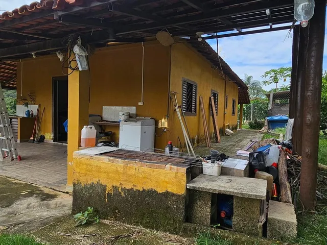 Imagem 7: Sítio À Venda em Esmeraldas-Mg, Bairro Bambus: 3 Quartos, 1 Sala, 2 Banheiros, 4 Vagas de Garagem, 1.252,00 M² de Área