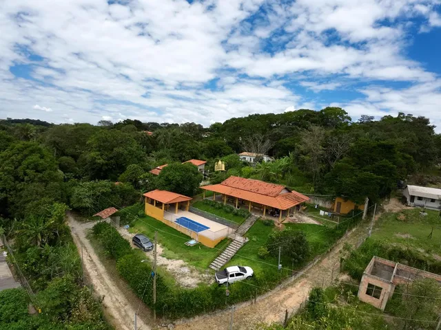 Imagem 12: Sítio À Venda em Esmeraldas-Mg, Bairro Bambus: 3 Quartos, 1 Sala, 2 Banheiros, 4 Vagas de Garagem, 1.252,00 M² de Área