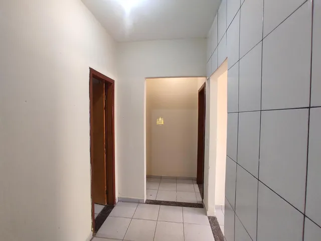 Imagem 3: Casa À Venda em Esmeraldas-Mg, santa Cecília: 2 Quartos, 1 Banheiro, 1 Vaga de Garagem. Confira!