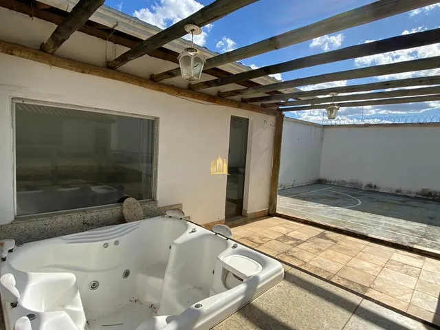 Imagem 15: Casa em Esmeraldas