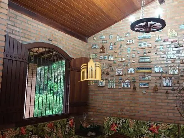 Imagem 10: Sítio Comercial À Venda em Contagem-Mg, 5 Quartos, 1 Suíte, 3 Salas, 4 Banheiros, 5 Vagas, 10.000,00M²