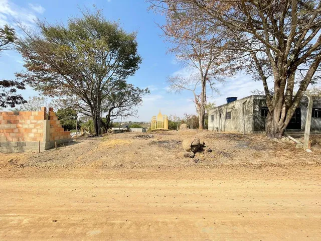 Imagem 3: Lote de 360M² À Venda no Bairro Pousada do Lago, Esmeraldas - Apenas R$ 30.000,00