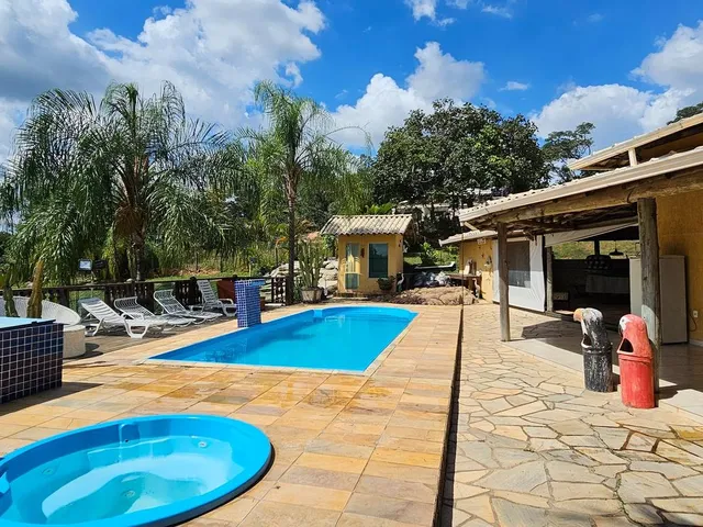 Imagem 10: Casa de Luxo À Venda Condomínio Nosso Rancho: 4 Suítes, Lazer Completo e 5.000M²!