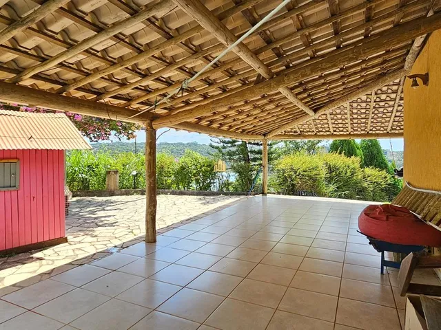 Imagem 3: Casa de Luxo À Venda Condomínio Nosso Rancho: 4 Suítes, Lazer Completo e 5.000M²!
