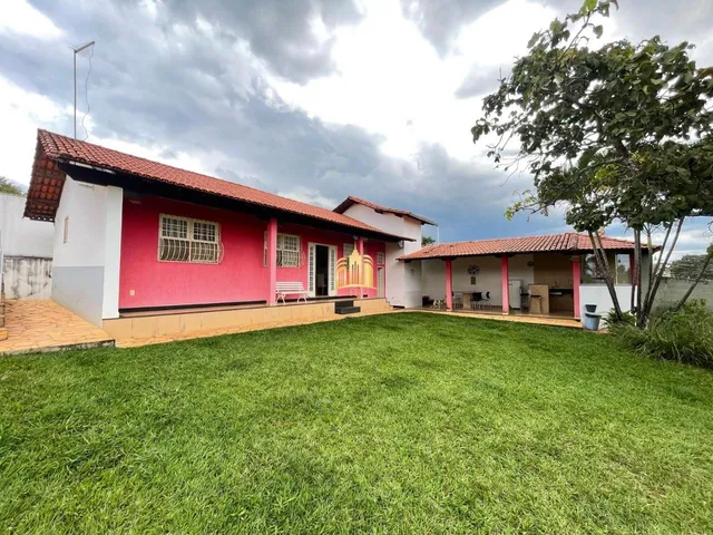 Imagem: Casa À Venda no Fernão Dias 3 Quartos