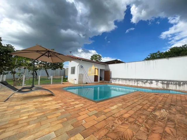Imagem 16: Casa À Venda no Fernão Dias: 3 Quartos, Área Gourmet e Piscina com Hidro!