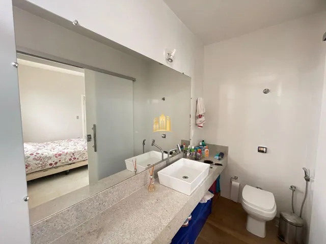 Imagem 8: Casa À Venda no Fernão Dias: 3 Quartos, Área Gourmet e Piscina com Hidro!