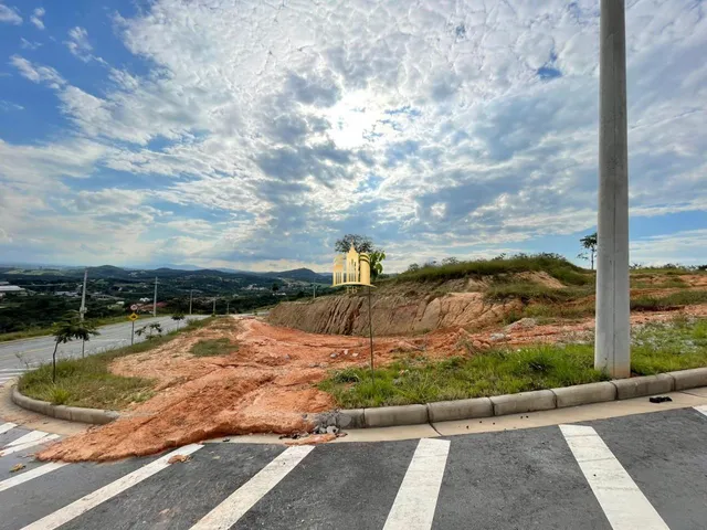 Imagem: Terreno Premium de 1.249M² À Venda no