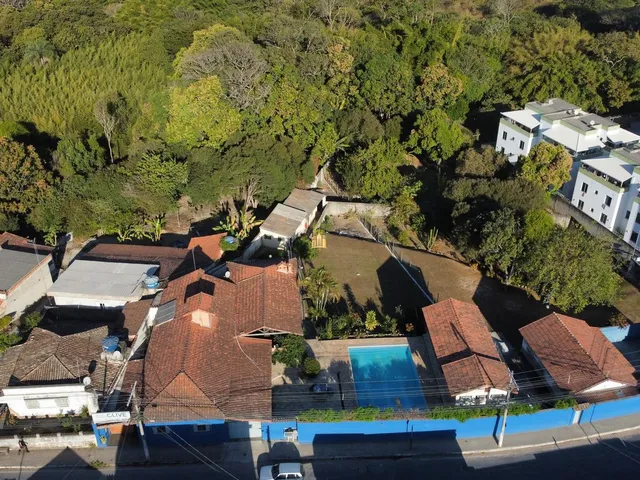 Imagem 2: Terreno À Venda no Centro de Esmeraldas - 2.509M², Ideal para Investimento Comercial Ou Residencial