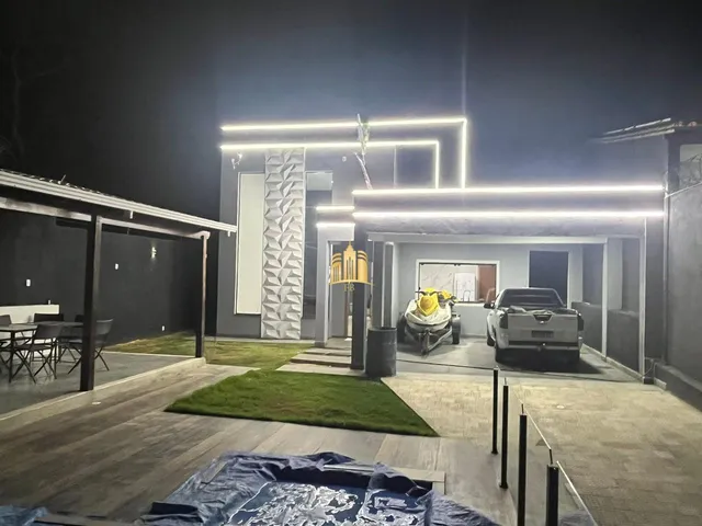 Imagem: Casa 3 Quartos com Suíte e Closet - Piscina