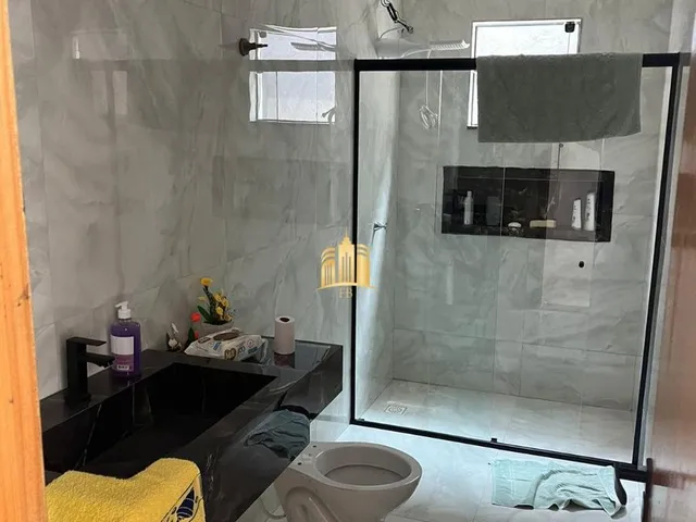 Imagem 5: Casa 3 Quartos com Suíte e Closet - Piscina Aquecida - Área Gourmet - 5 Vagas - Pé Direito Duplo