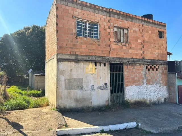 Imagem 4: Lote 360M² com 2 Casas (Barracão + Apto/Loja) para Reformar ? R$ 130 Mil