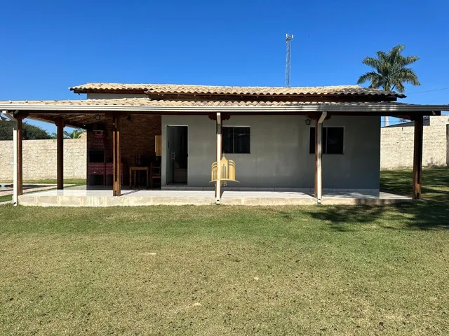 Imagem 2: Sítio Dumaville À Venda: 3 Quartos, Piscina, Churrasqueira