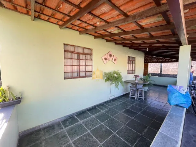 Imagem 4: Casa À Venda Centro Esmeraldas Mg: 3 Quartos Lote 1138M²