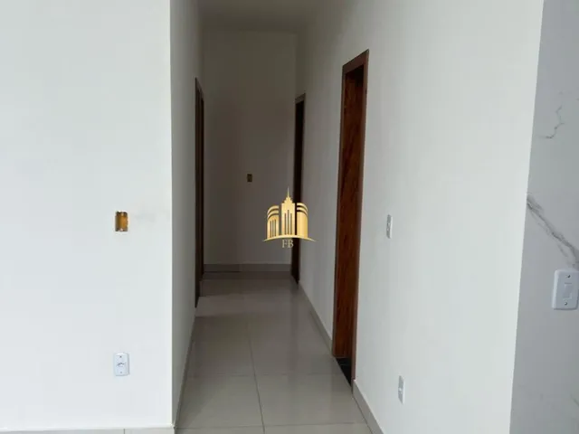 Imagem 12: Casa 3 Quartos com Suíte - 180M² - Sala com Pé Direito Duplo - 5 Vagas - Acabamento Premium