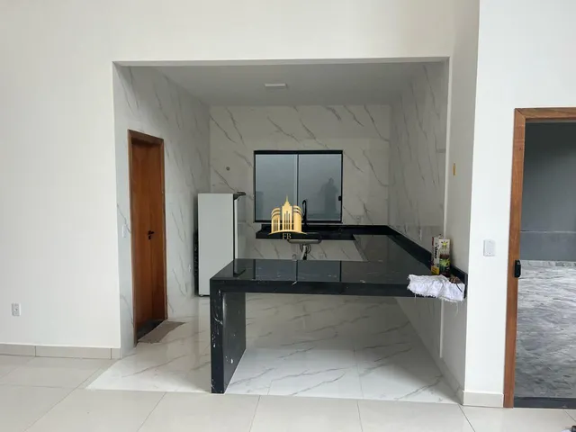 Imagem 16: Casa 3 Quartos com Suíte - 180M² - Sala com Pé Direito Duplo - 5 Vagas - Acabamento Premium