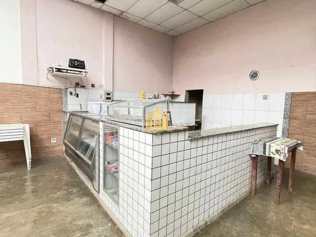 Imagem 6: Aluguel Galpão/Quadra Poliesportiva 630M² - Cozinha, Banheiros, Piso Madeira ? R$ 7.500/Mês
