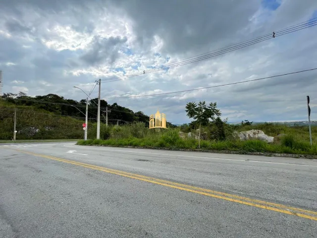 Imagem: Terreno Comercial de Esquina - 9.387M²