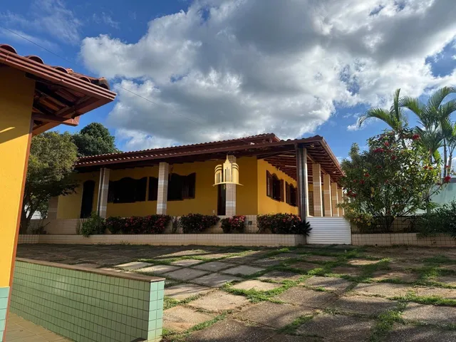 Imagem: Casa Á Venda em Caracóis de Baixo R$749.000,00
