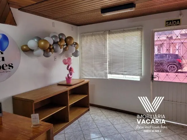 Imagem 2: Sala Comercial Térreo, Toda Reformada a 100 Metros da Praça Daltro Filho