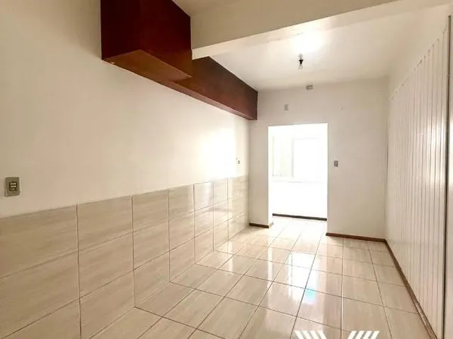 Imagem 11: Sala Comercial com 3 Ambientes, Banheiro e Cozinha. Iptu Isento Restrito: Comercio Noturno