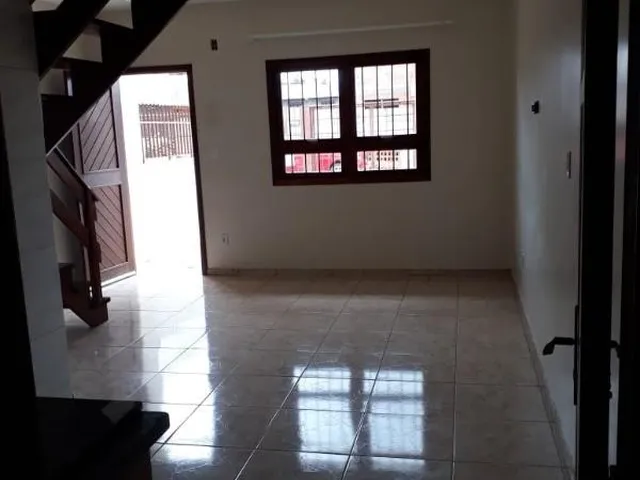 Imagem 8: Sobrado com Dois Dormitórios, Sala, Cozinha, Área de Serviço Uma Vaga de Garagem. Móveis Planejados