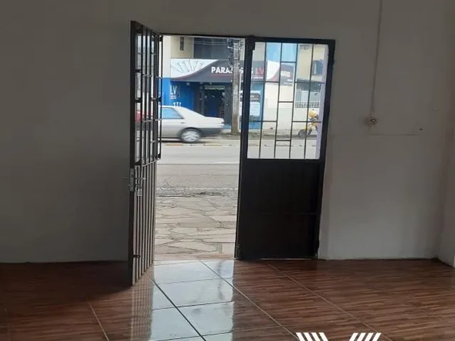 Imagem 2: Sala Comercial com Um Banheiro, 70,00M² na Avenida Militar. (Restrito Bares